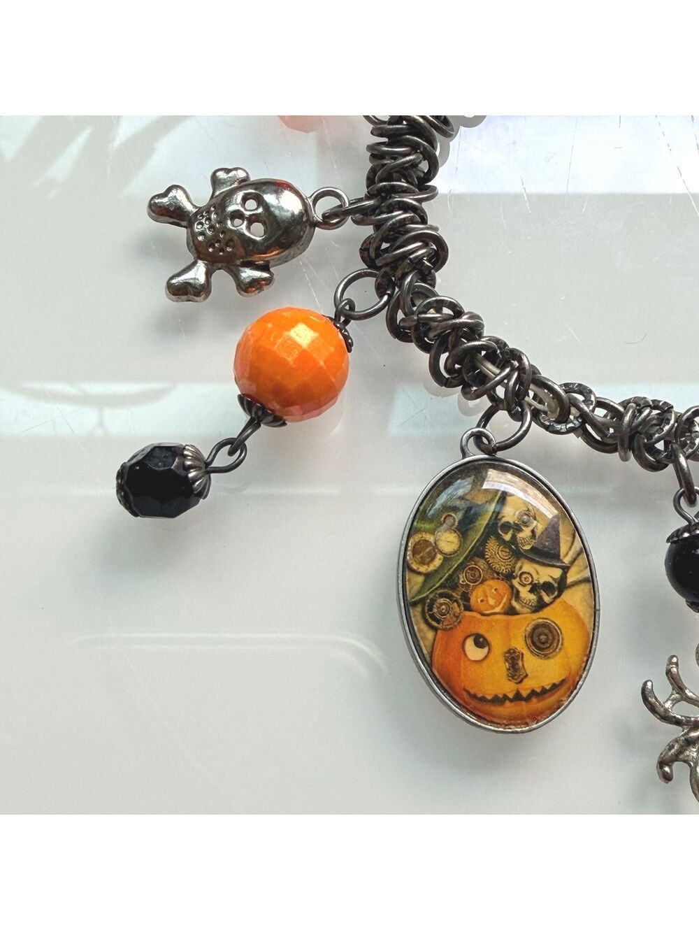 Vintage Halloween Charm Stretch Bracelet Pumpkin Ghost Spider 6.75"-9โ ๐ - Picture 2 of 5